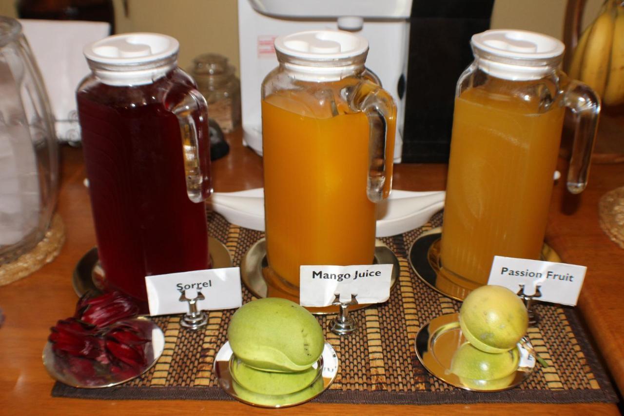 Bon Accord Village Native Abode Bed & Breakfast エクステリア 写真